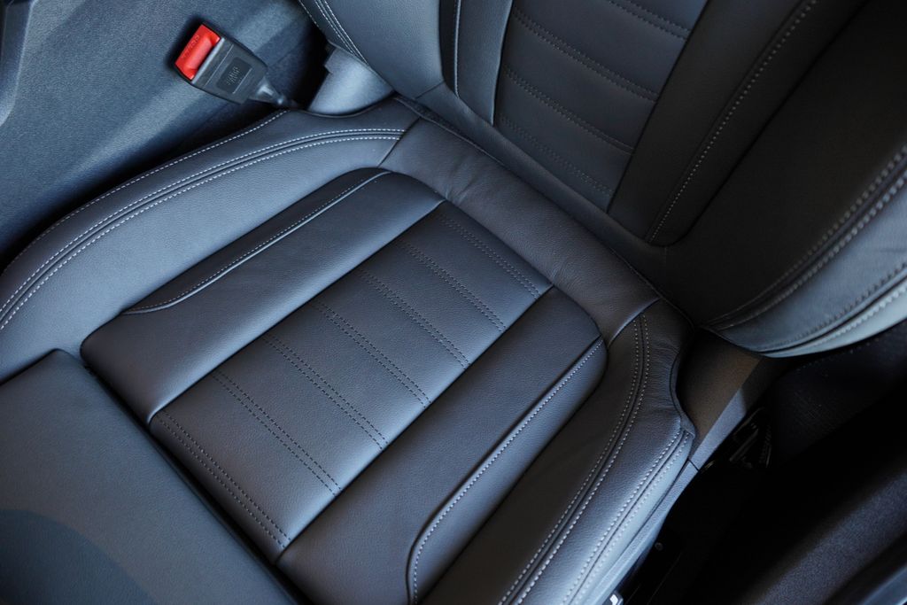 Thumbnail: 2026 BMW 3 Series - 12