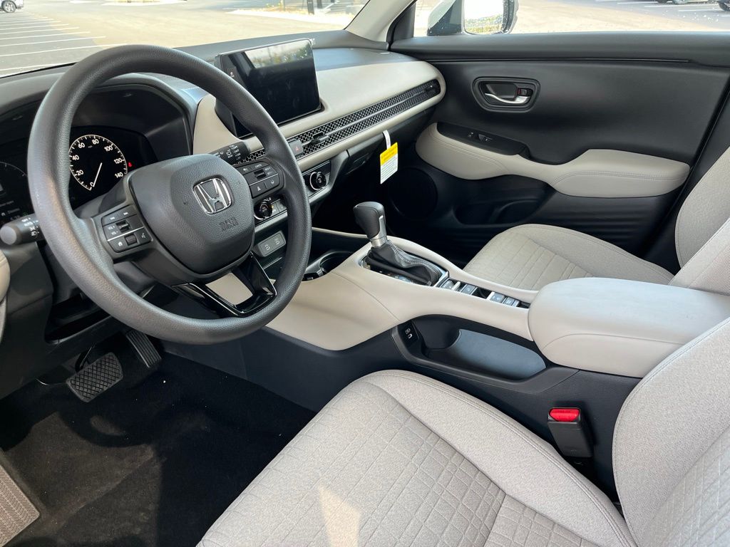 Thumbnail: 2027 Honda HR-V - 10