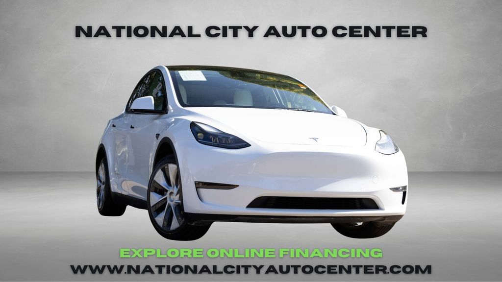 2022 Tesla Model Y Long Range's photo