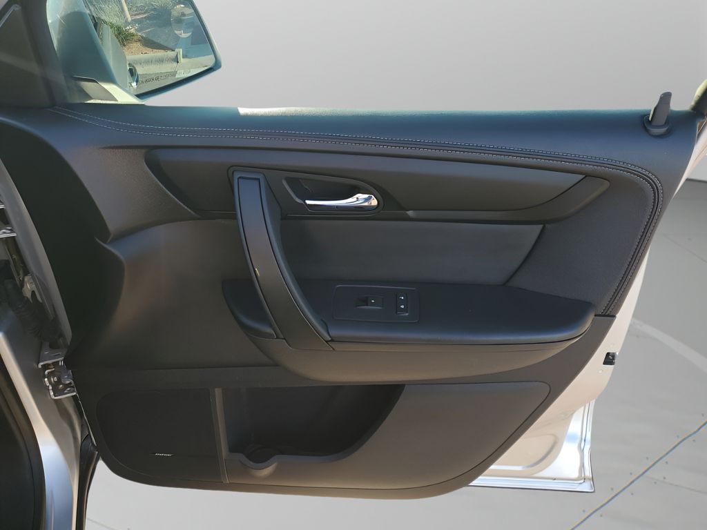 Used Car 2013 Chevrolet Traverse  2lt For Sale In Austin, Texas