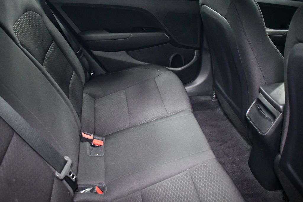 Thumbnail: 2019 Hyundai Elantra - 30