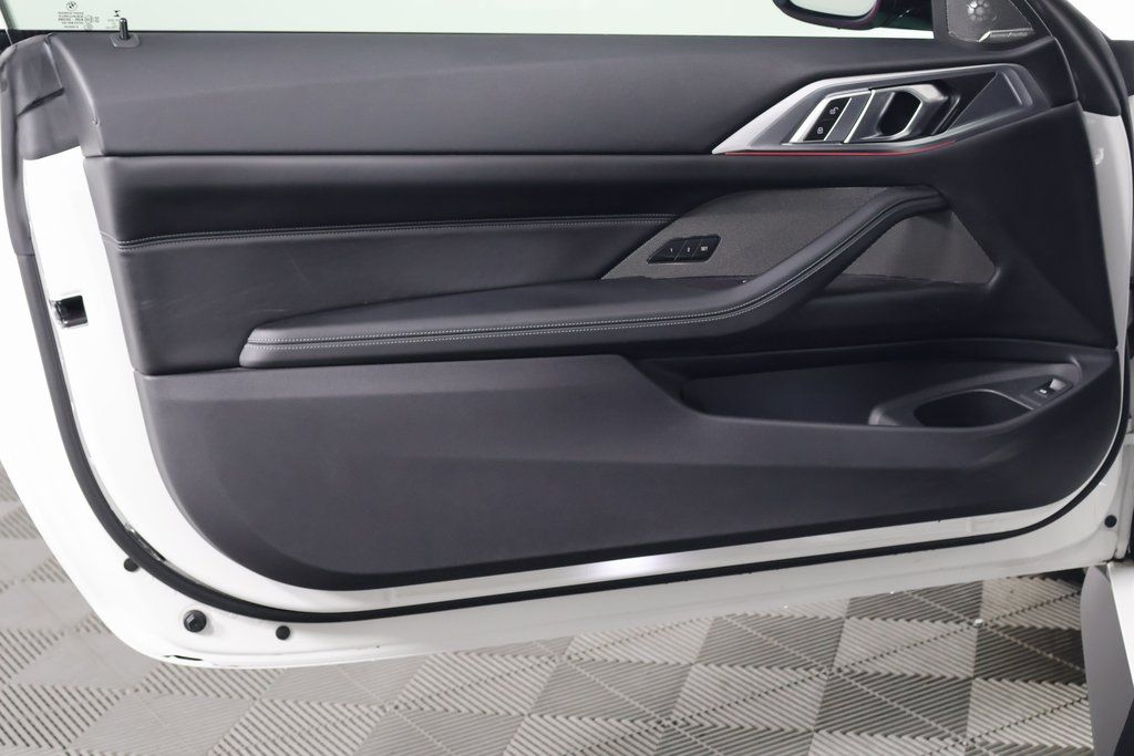 Thumbnail: 2022 BMW M4 - 12