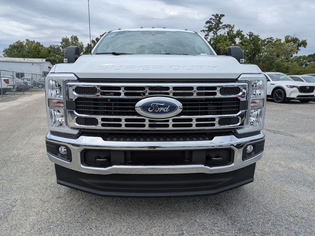 2026 Ford F-350 Chassis XL