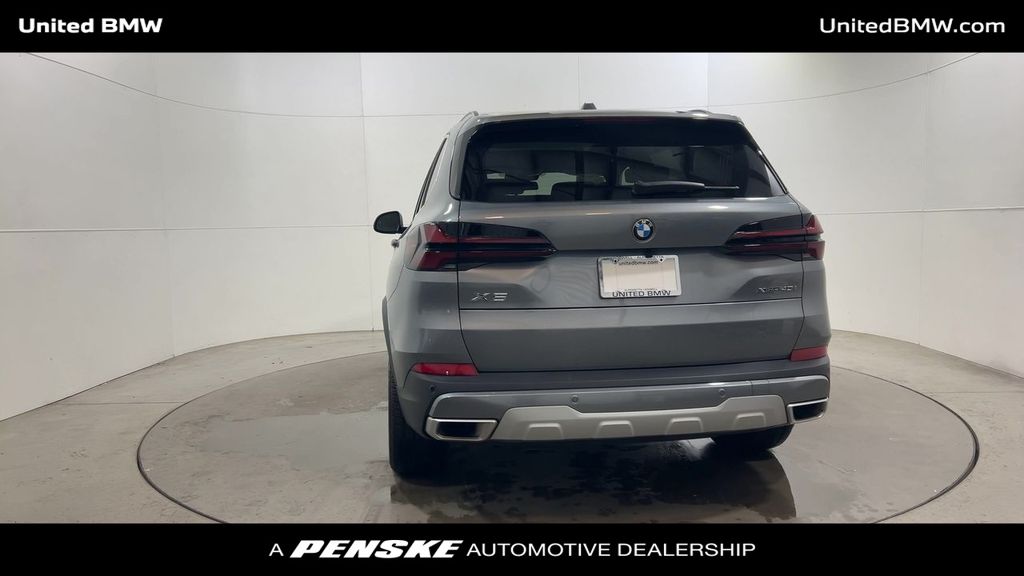 Thumbnail: 2025 BMW X5 - 7