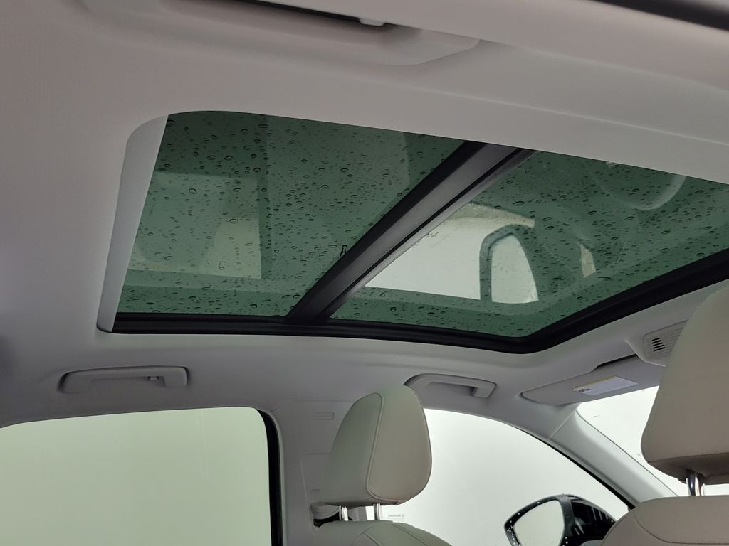 Thumbnail: 2026 Audi Q3 - 18