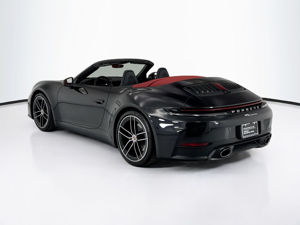 Thumbnail: 2026 Porsche 911 - 3