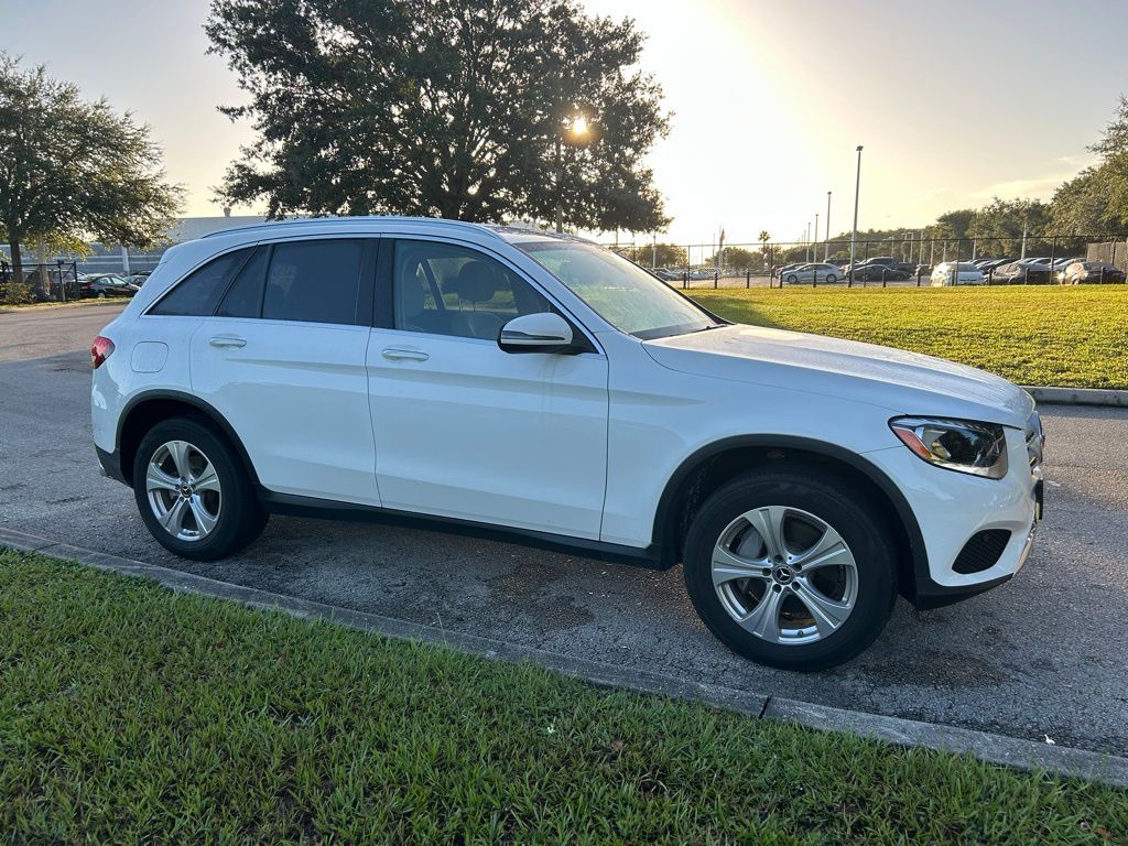 Thumbnail: 2018 Mercedes-Benz GLC - 7