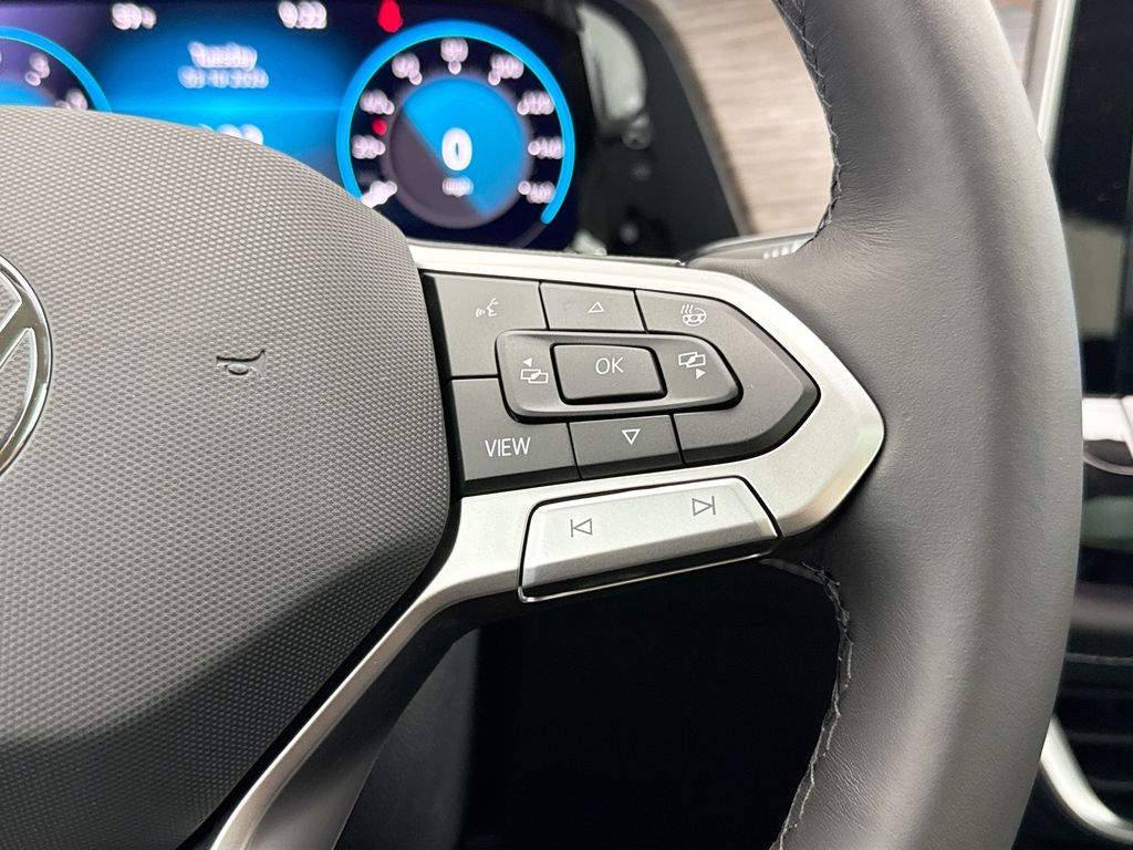 Thumbnail: 2026 Volkswagen Atlas - 12