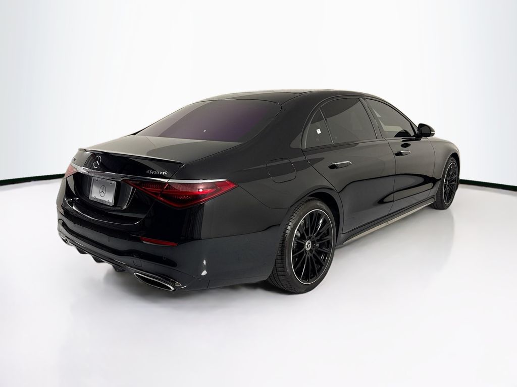 Thumbnail: 2024 Mercedes-Benz S-Class - 5