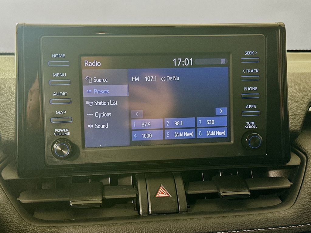 Thumbnail: 2019 Toyota RAV4 - 14