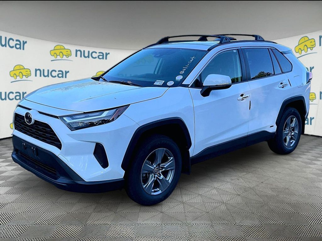 2025 Toyota RAV4 Hybrid — photo 3