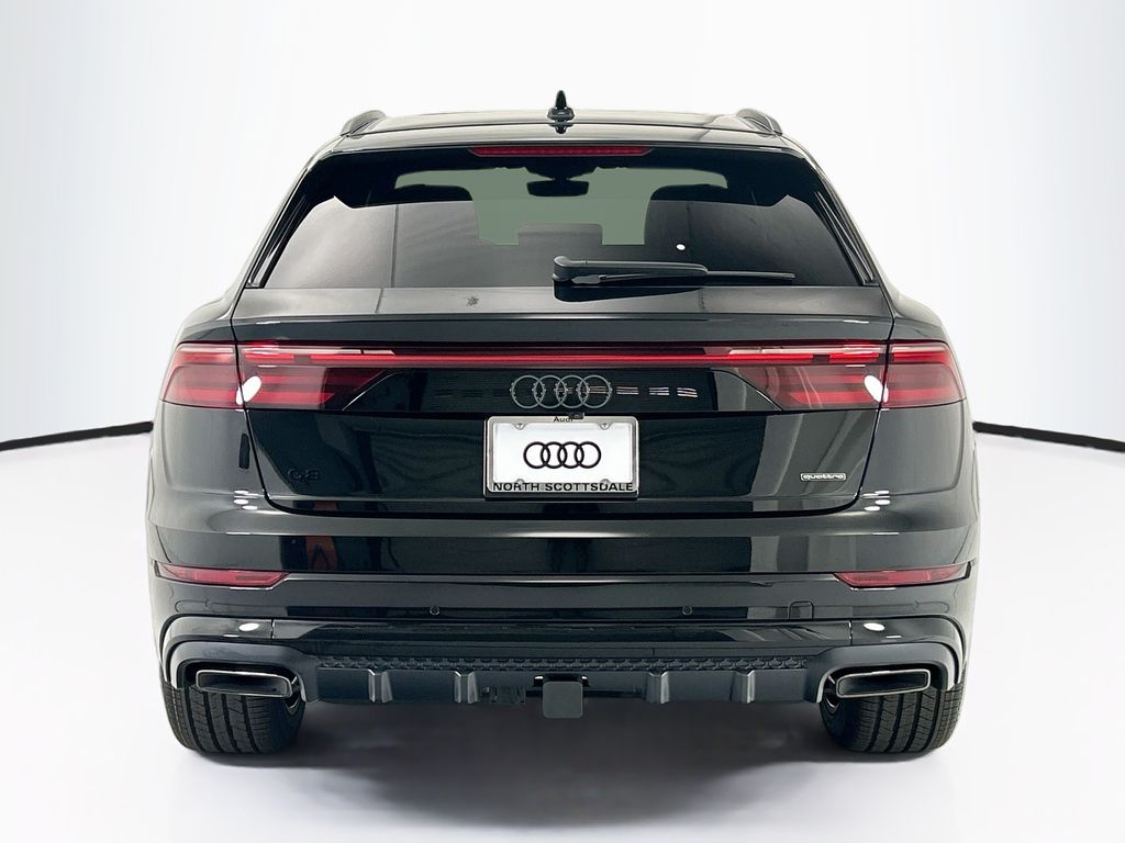 Thumbnail: 2026 Audi Q8 - 6