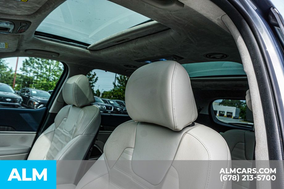 Used 2023 Silver Kia SX-Prestige image 17