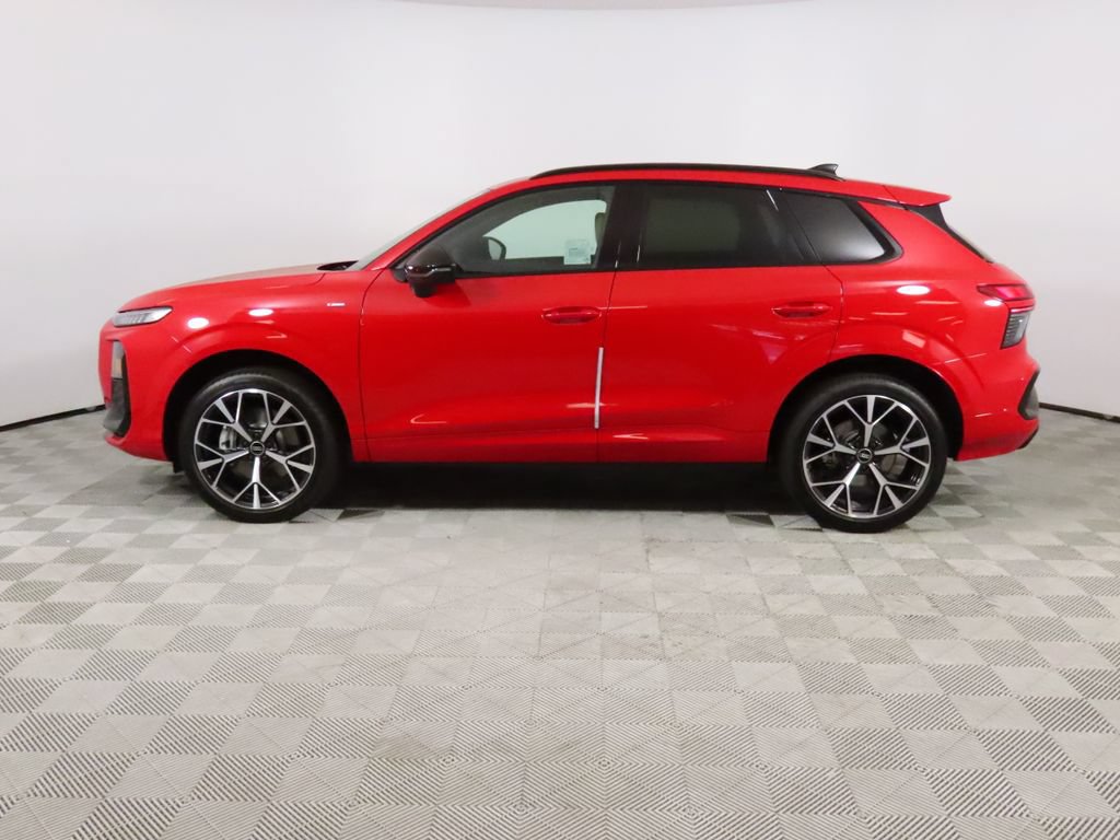Thumbnail: 2026 Audi Q3 - 2