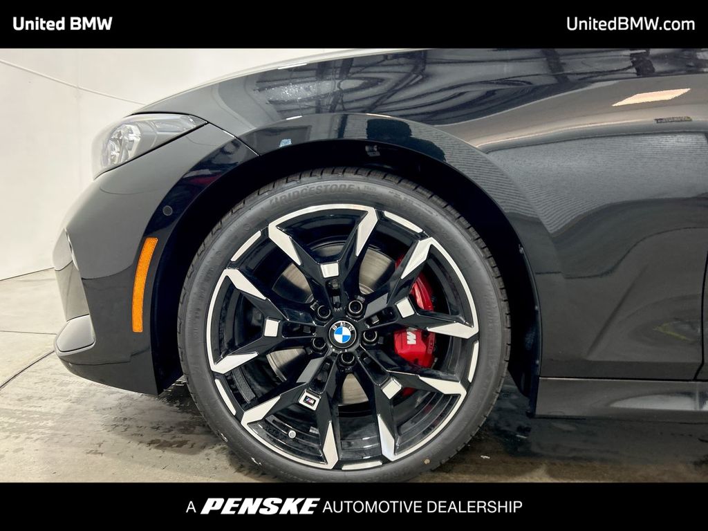 2025 BMW 3 Series 330i 10