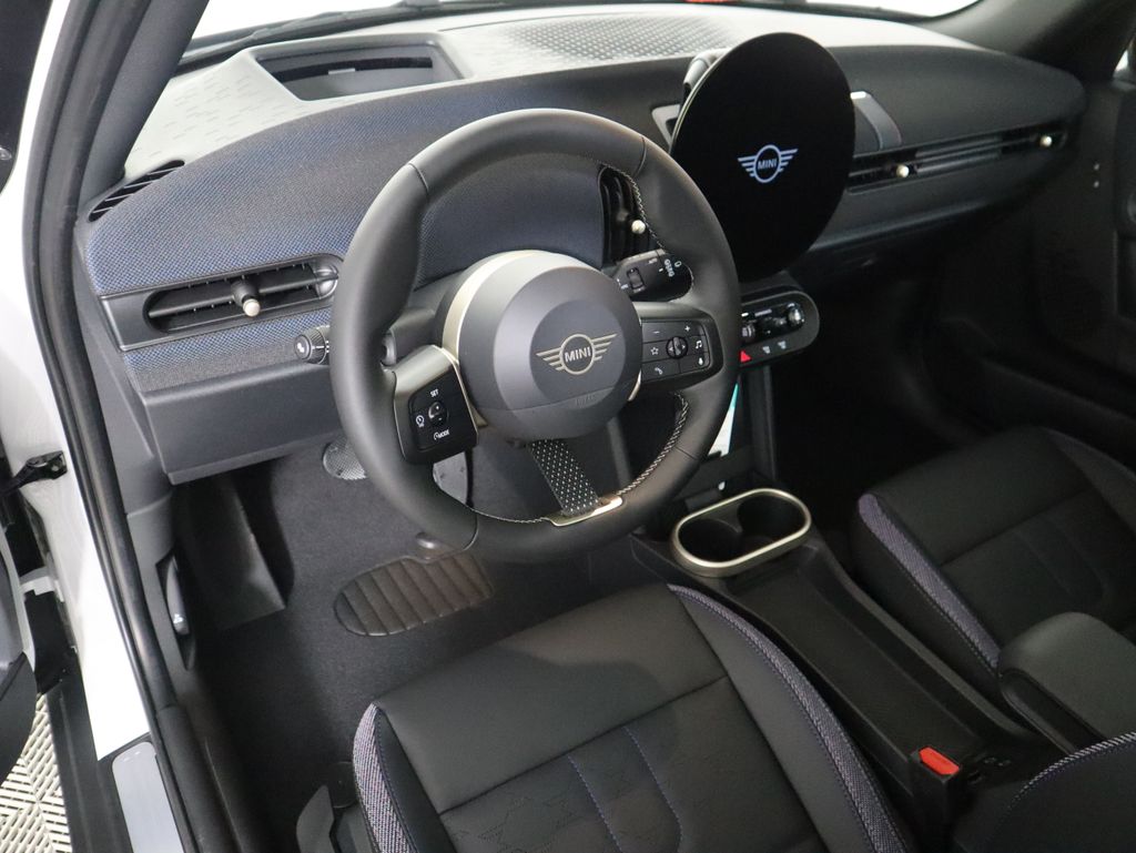 Thumbnail: 2026 MINI Cooper - 9