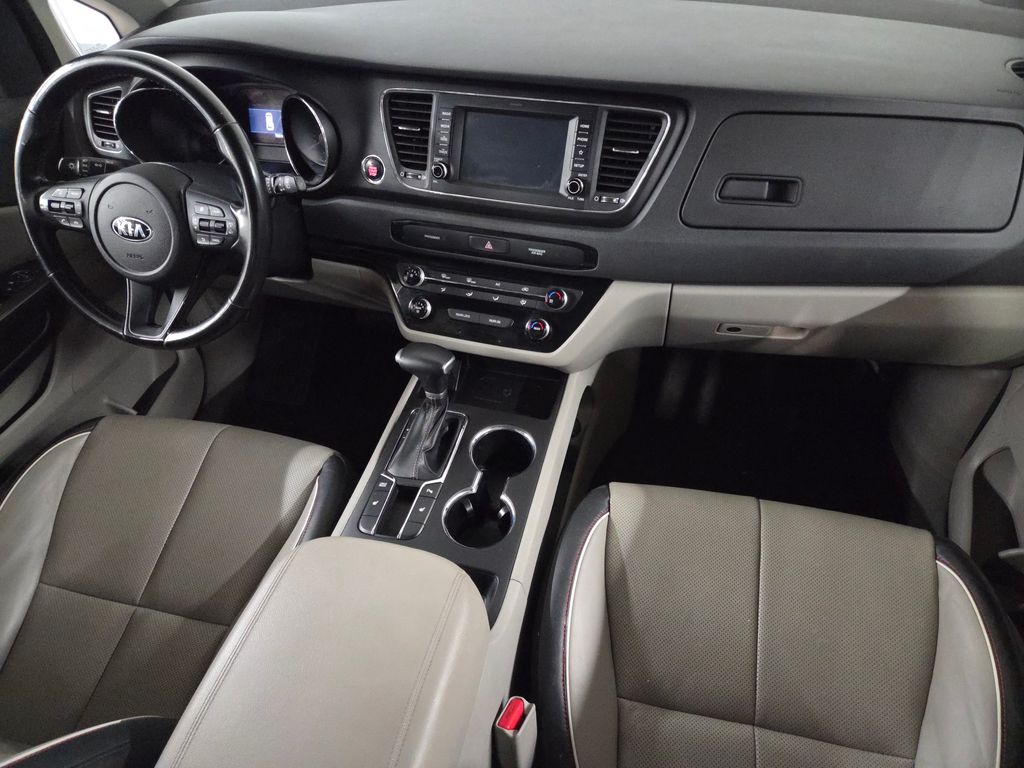 2021 Kia Sedona EX photo 28