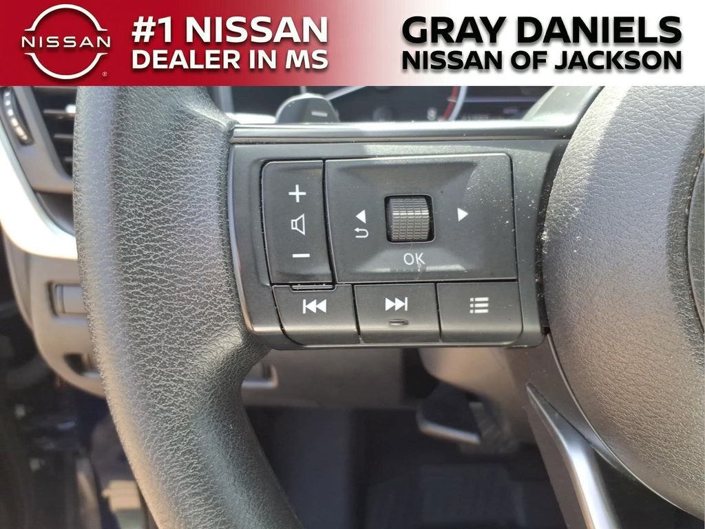 Used 2024 Nissan Rogue SUV