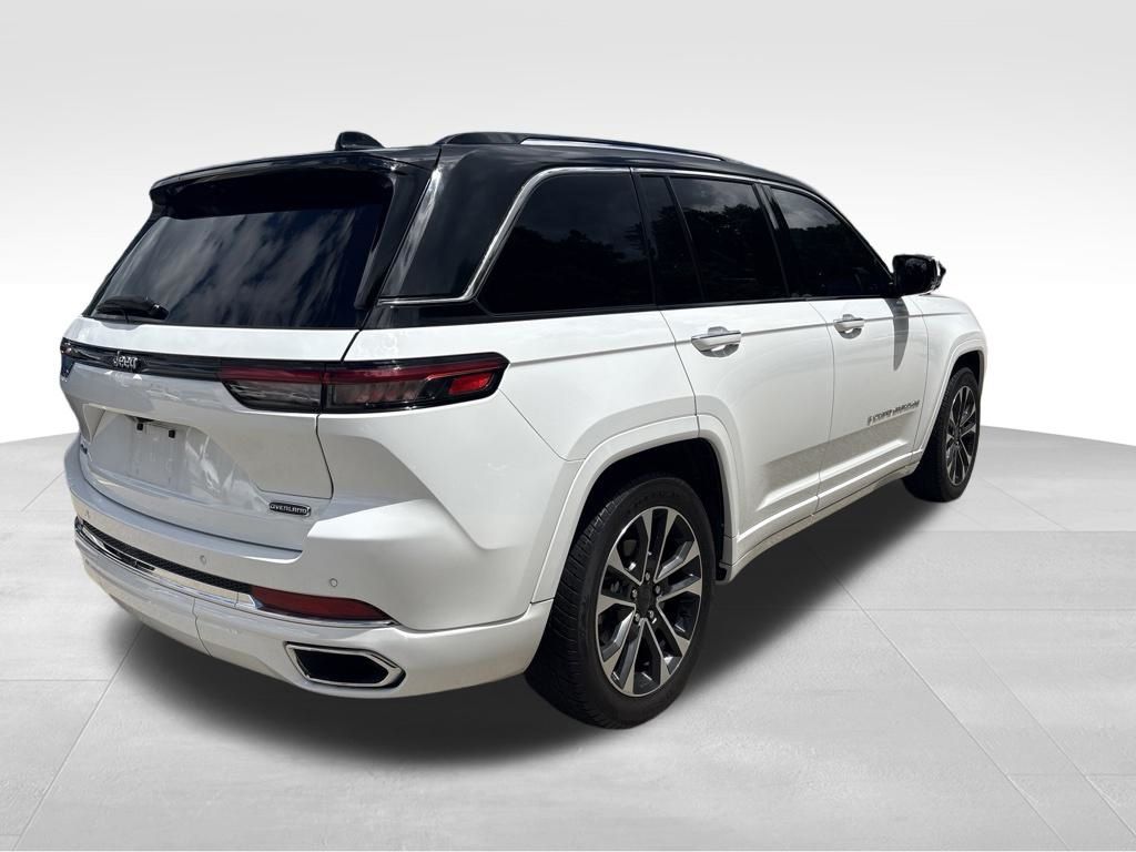 2022 Jeep Grand Cherokee Overland White at Klick Lewis Buick Chevrolet