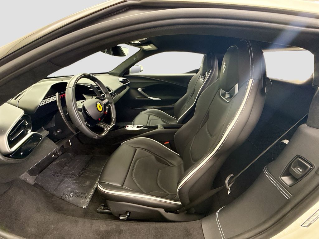 Thumbnail: 2025 Ferrari 296 - 18