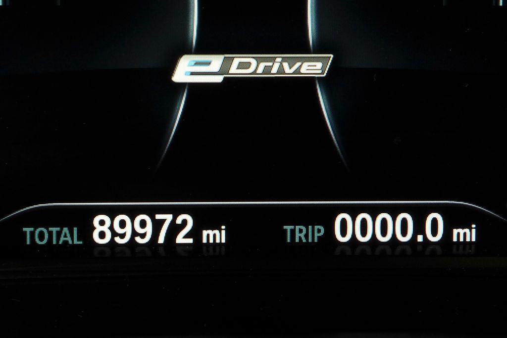 Thumbnail: 2018 BMW 5 Series - 32