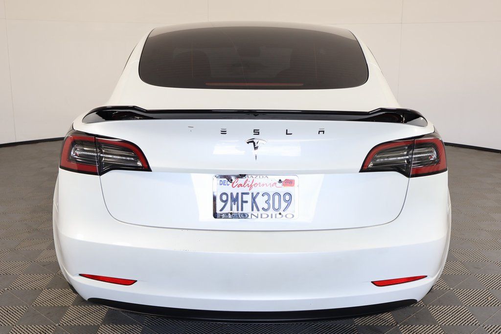 Thumbnail: 2023 Tesla Model 3 - 5