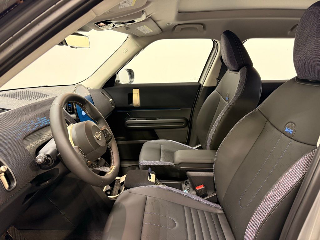 Thumbnail: 2025 MINI Cooper Countryman - 12