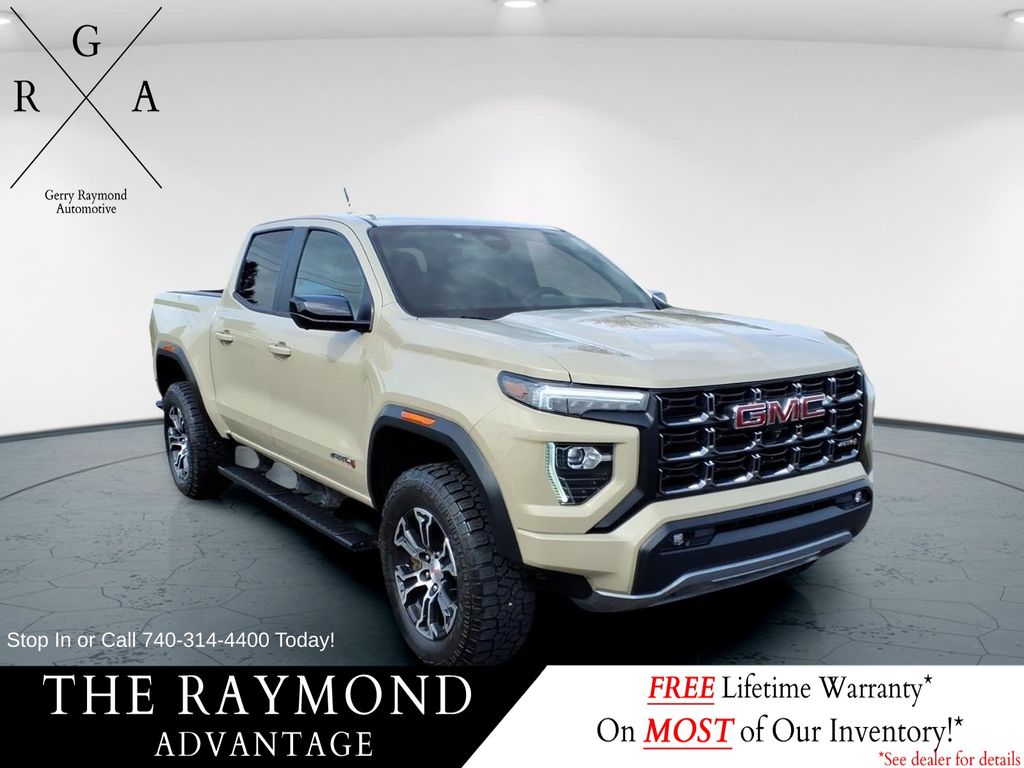 2024 GMC Canyon AT4 Crew Cab 4WD