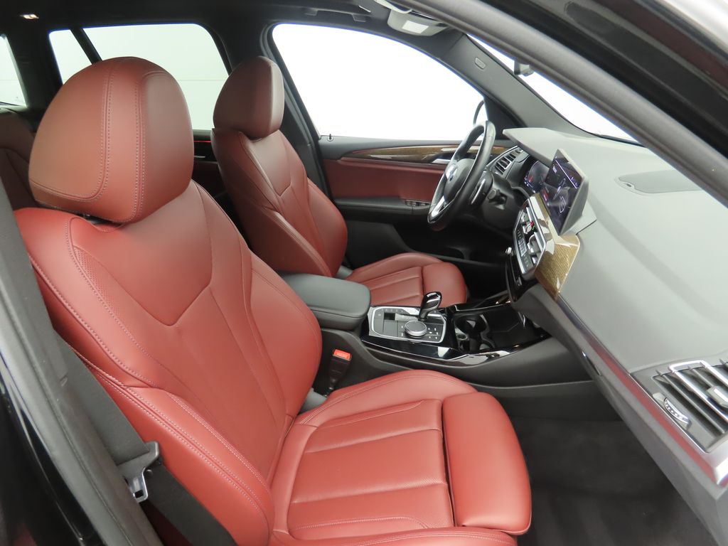 Thumbnail: 2023 BMW X3 - 21