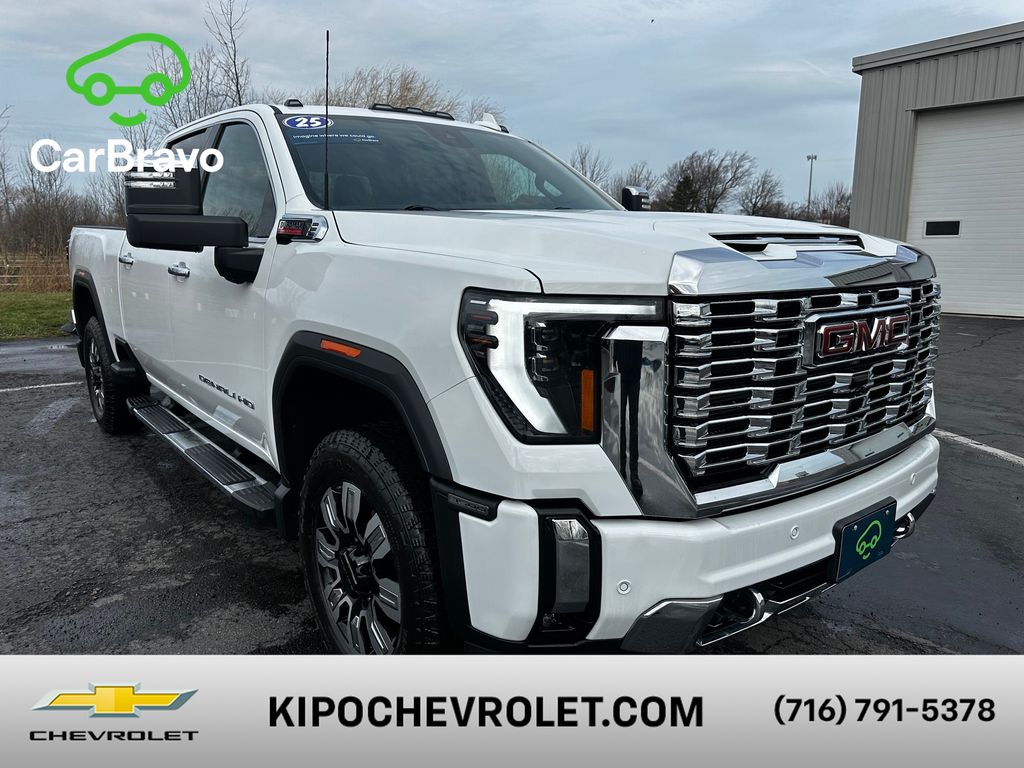 Summit White 2025 GMC Sierra 3500HD Denali Crew Cab 4WD Pickup Truck Four-Wheel Drive Automatic