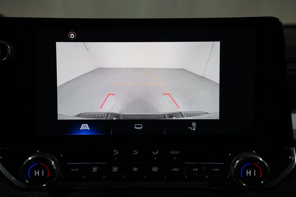 Thumbnail: 2024 Chevrolet Colorado - 19