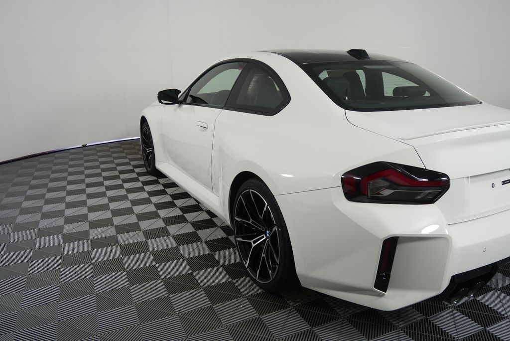 2025 BMW M2  5