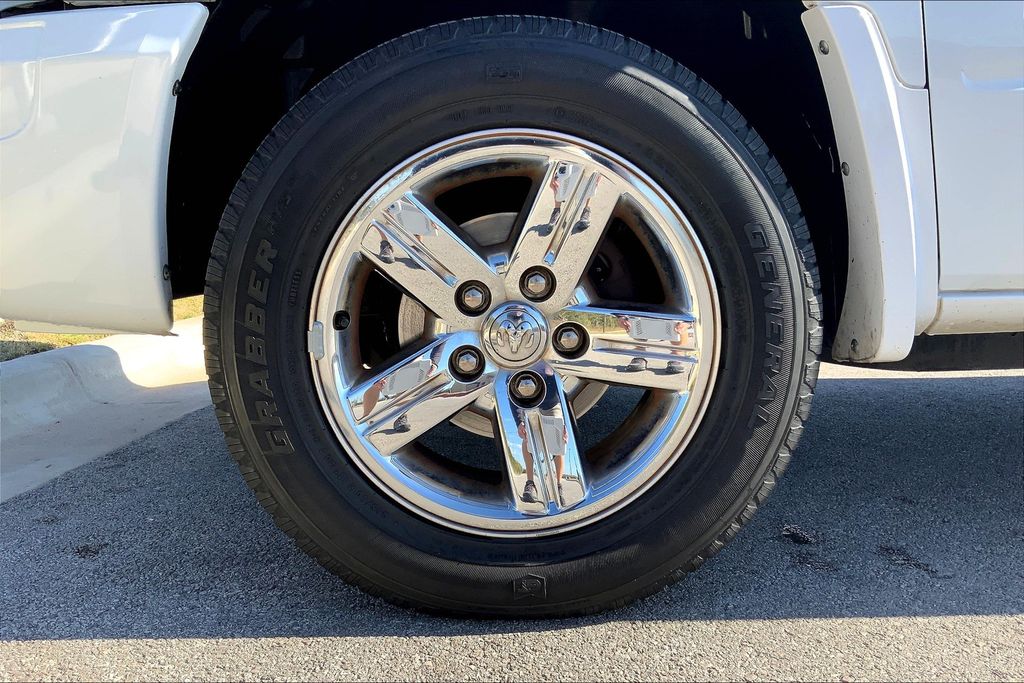 2007 Dodge Dakota SLT 8