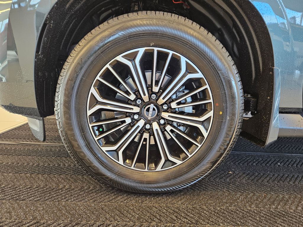 2026 Nissan Armada Platinum