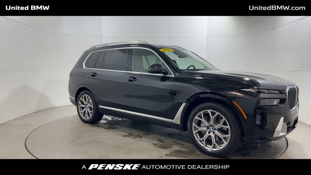 Thumbnail: 2025 BMW X7 - 2