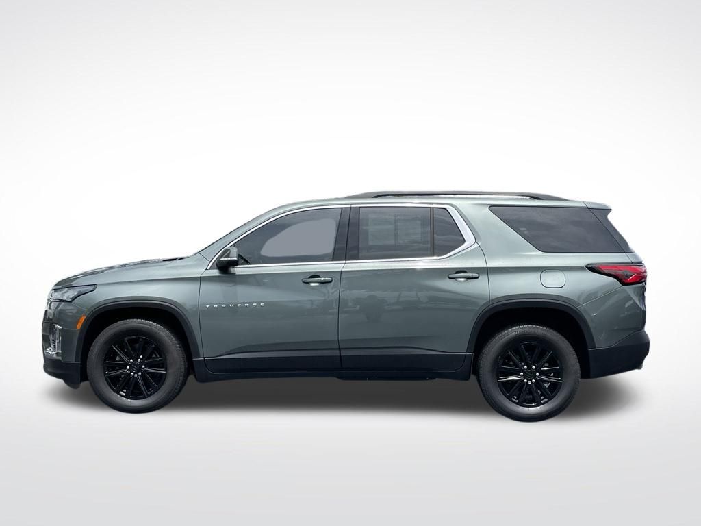 Thumbnail: 2023 Chevrolet Traverse - 2