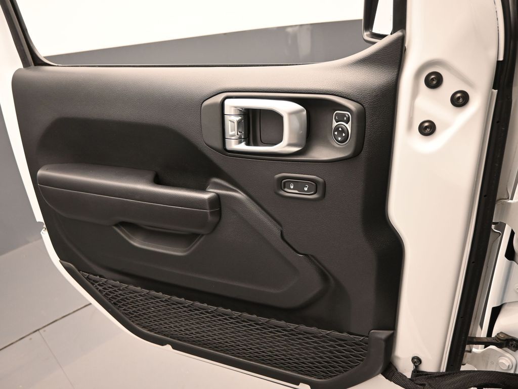 2020 Jeep Wrangler Unlimited Willys 4X4