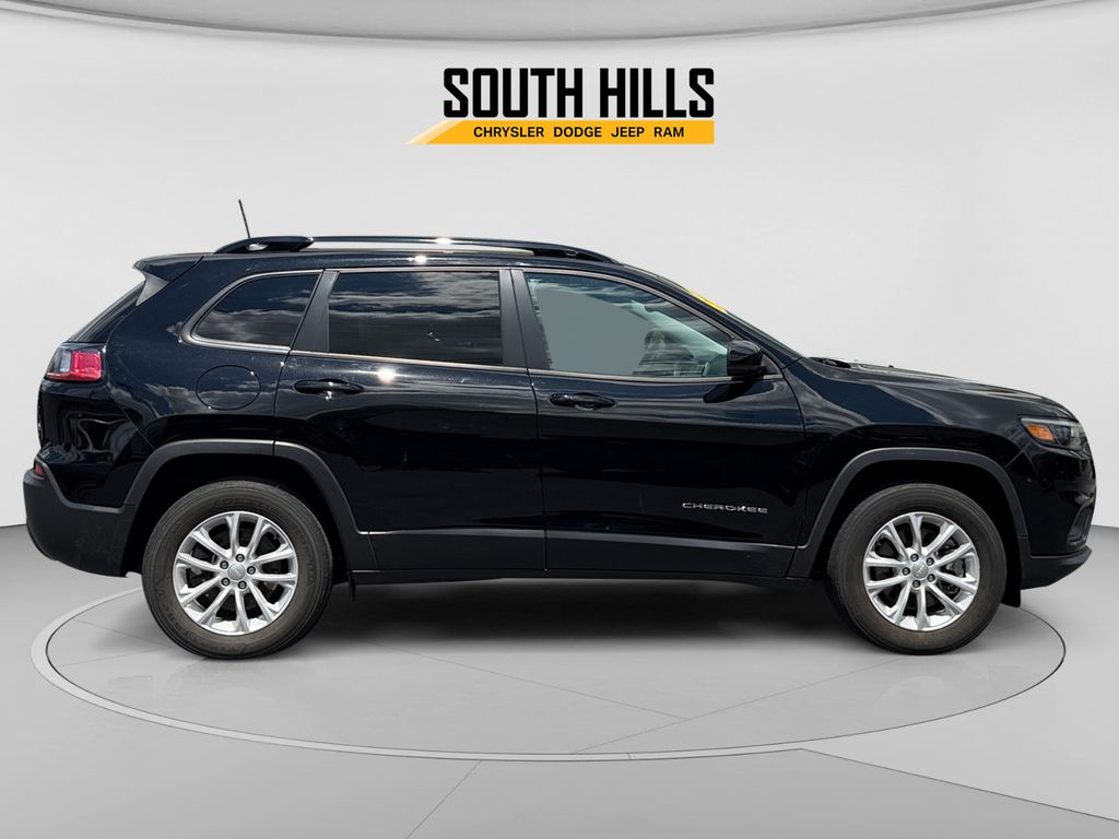 2022 Jeep Cherokee Latitude Lux Black at Carlisle Cadillac Buick GMC