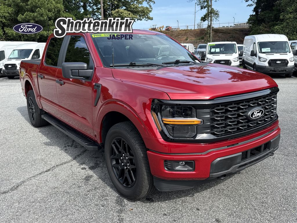 2025 Ford F-150 Rojo (Rapid Red Metallic Tinted Clearcoat) Camioneta Todo terreno Automática