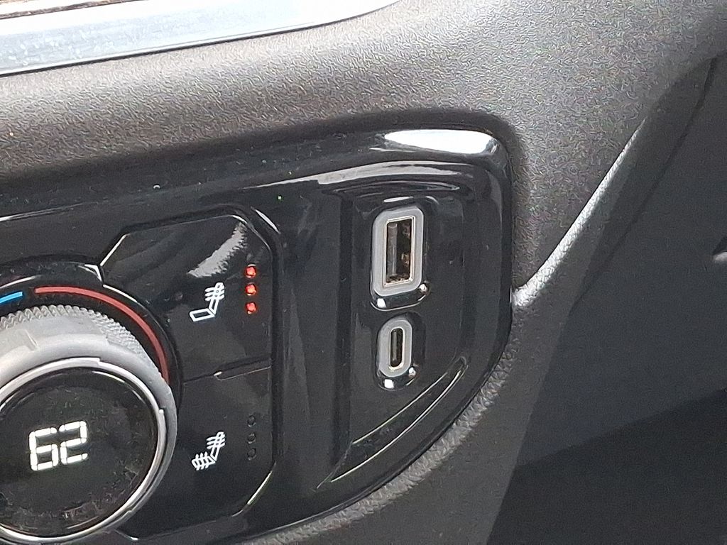 Thumbnail: 2026 Chevrolet Silverado 1500 - 26