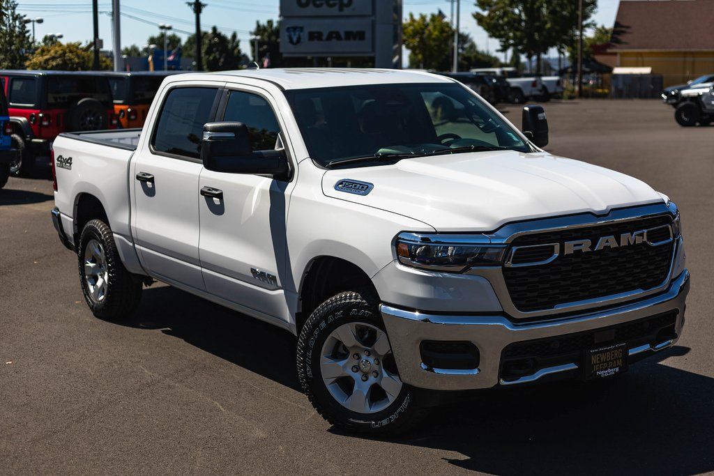 2026 Ram 1500 Tradesman thumbnail 2