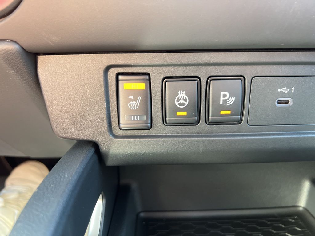 2025 Glacier White Nissan Frontier SV RWD Truck