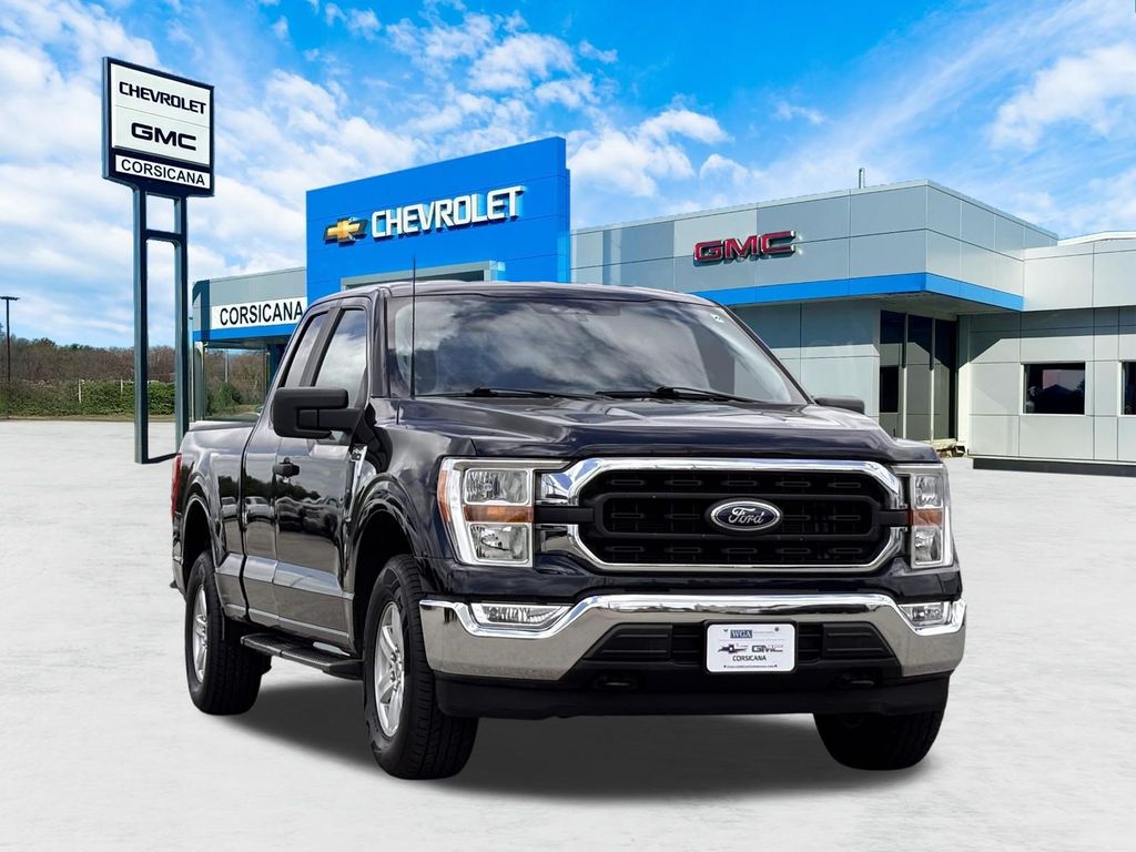 2022 Ford F-150 XLT SuperCab 4WD