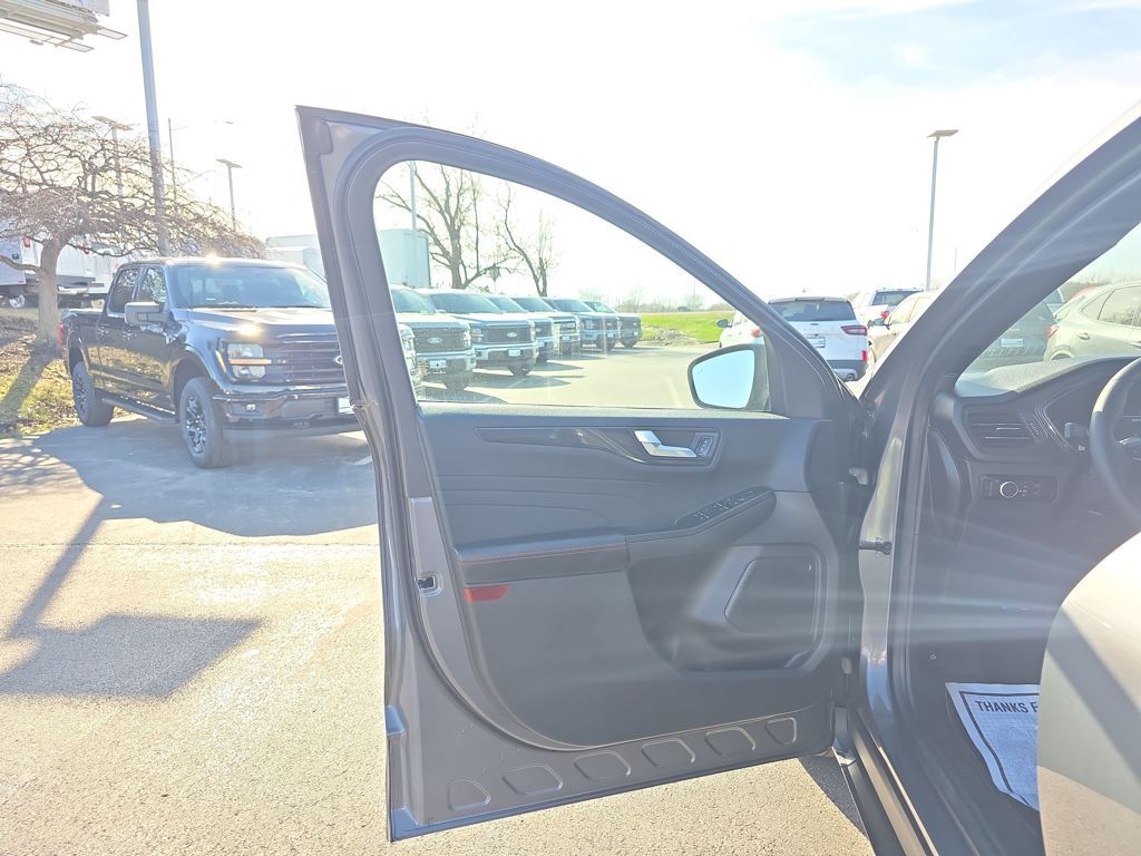 Certified Used 2023 Gray Ford ST-Line image 16