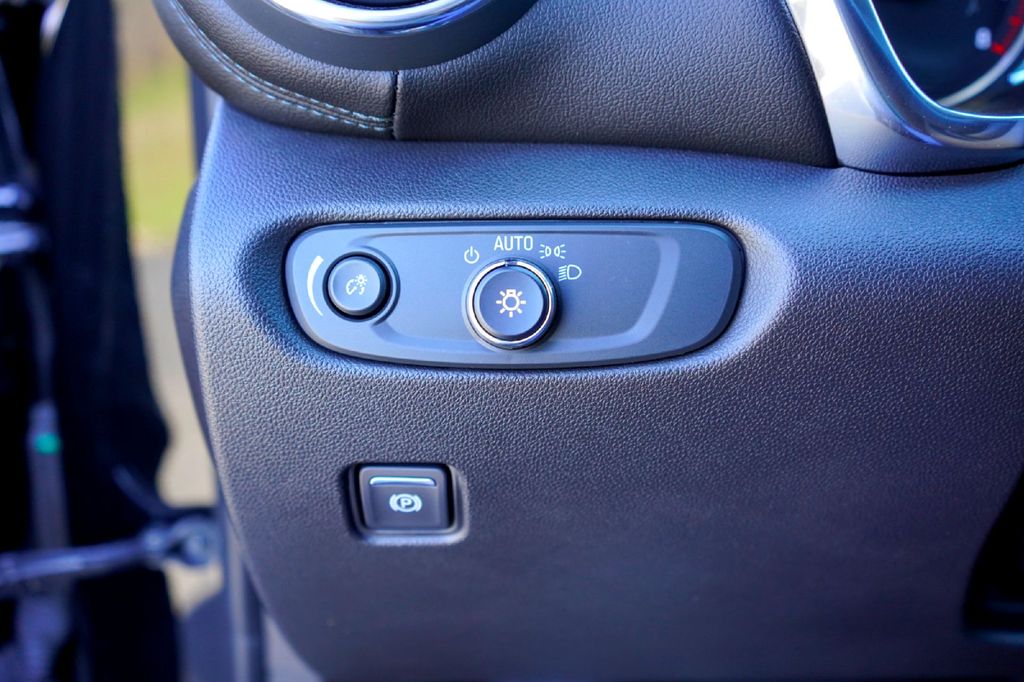 Used Car 2022 Chevrolet Blazer  Lt For Sale Under $25,000 In Taylor, Texas