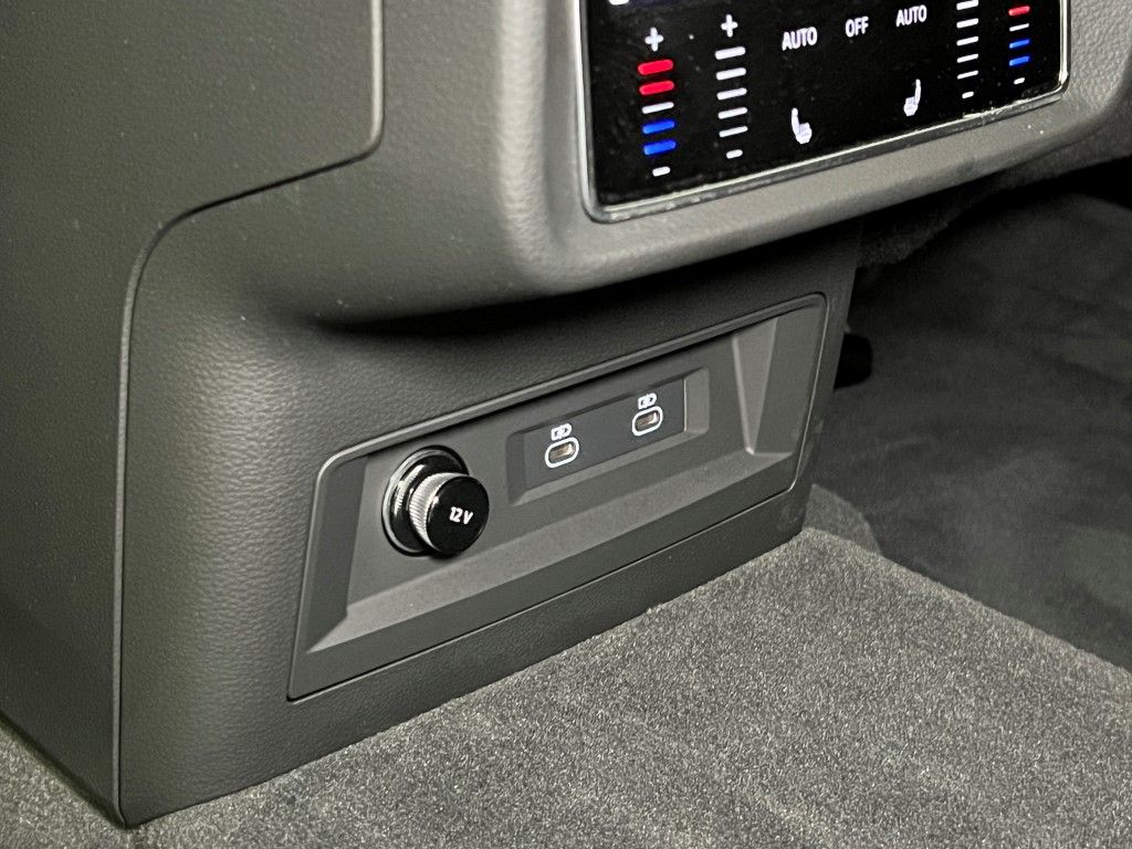 Thumbnail: 2025 Audi Q7 - 23