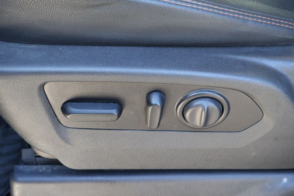 Thumbnail: 2021 GMC Sierra 1500 - 16