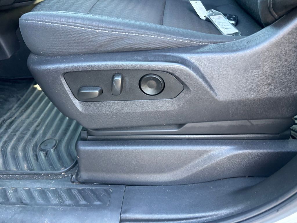 Used Car 2024 Chevrolet Silverado 1500  Custom For Sale Under $35,000 In Austin, Texas