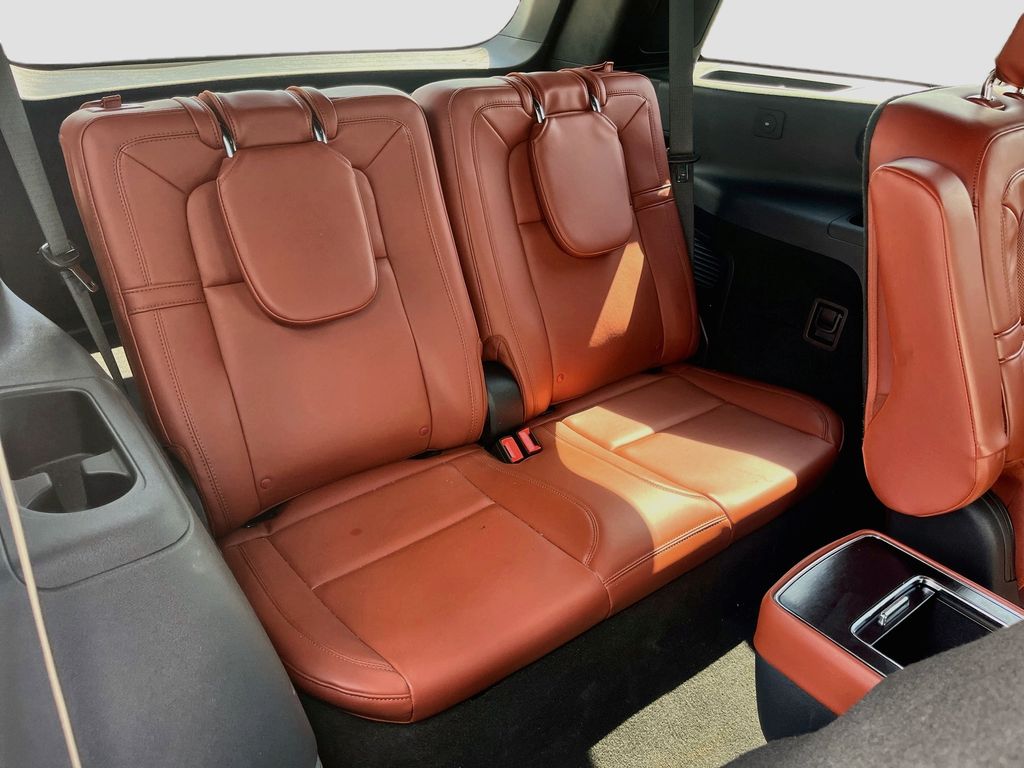 2025 Lincoln Aviator Reserve White at AutoSavvy Houston Southwest