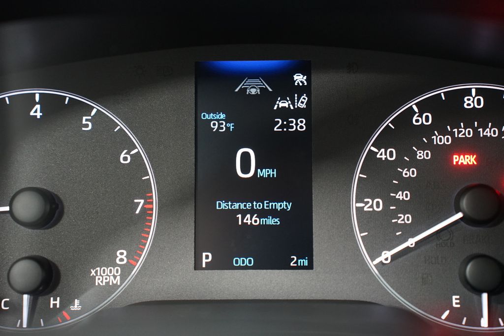 2025 Toyota Corolla LE 16